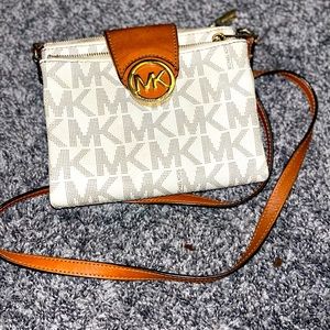 Michael Kors Crossbody